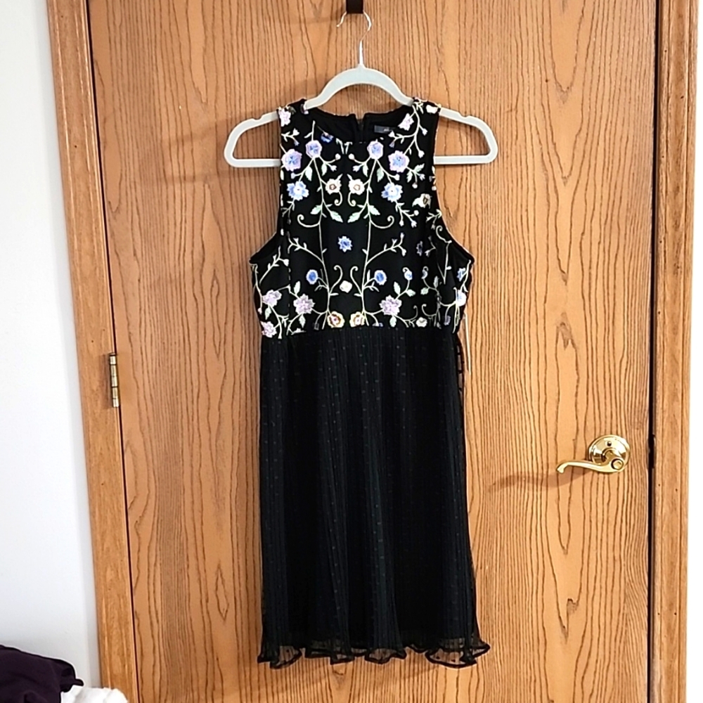 Julia Jordan Dress